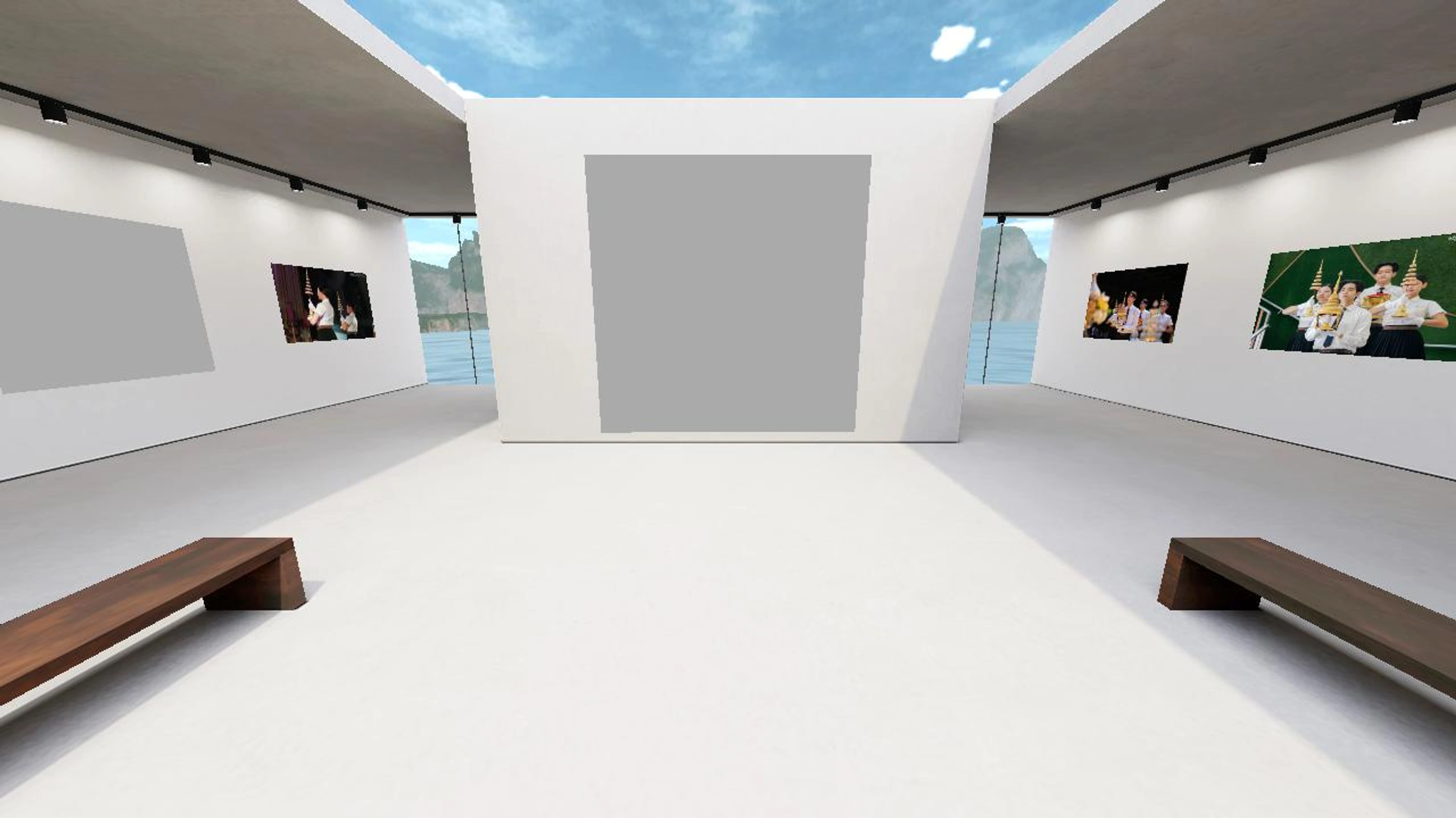 โครงการคัดเลือกผู้อัญเชิญ พระมหามงกุฎและฉัตรปริวาร